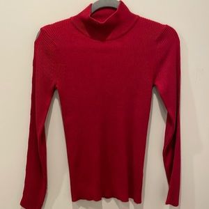 T. TAHARI Fitted Sweater Burgundy